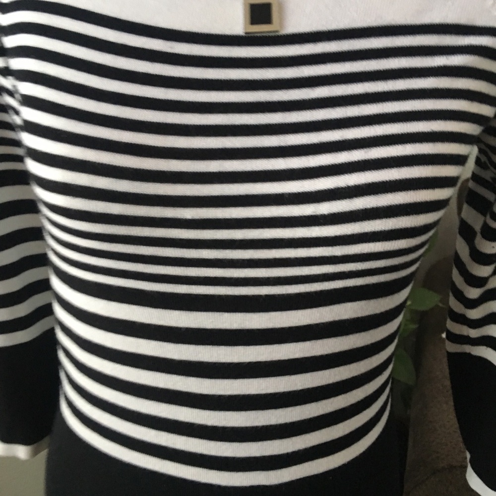 Dress//Medium - Picture 3 of 4